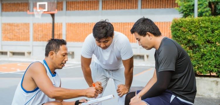 Teknik Pelatihan Mental untuk Meningkatkan Performa dalam Olahraga Tim